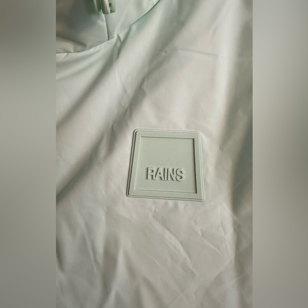 NWT RAINS Mineral Green Loop Vest Puffer XS - Picture 7 of 13